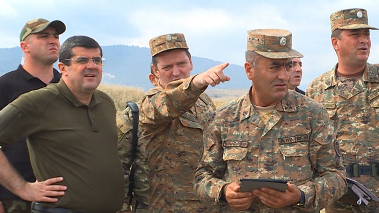 Dağlık Karabağ Savunma Bakanı çatışmalarda yaralandı